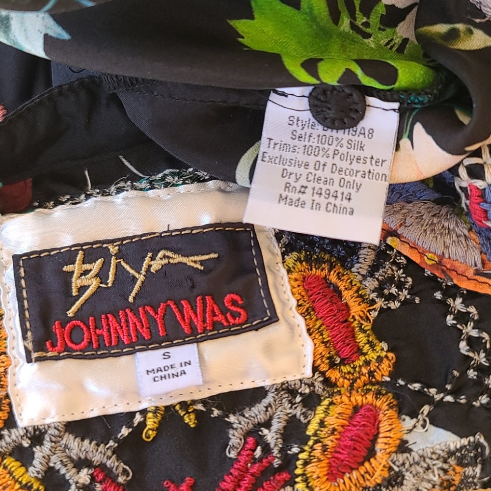 JOHNNY WAS BIYA ANTHRO Veda Embroidered Silk Blouse S M L Shirt Peasant Top Boho - Picture 12 of 15